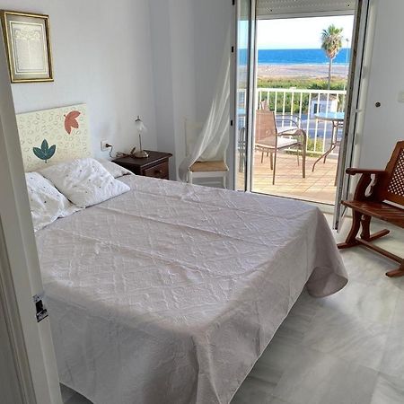 Apartamento Dos Faros Conil De La Frontera Exterior foto