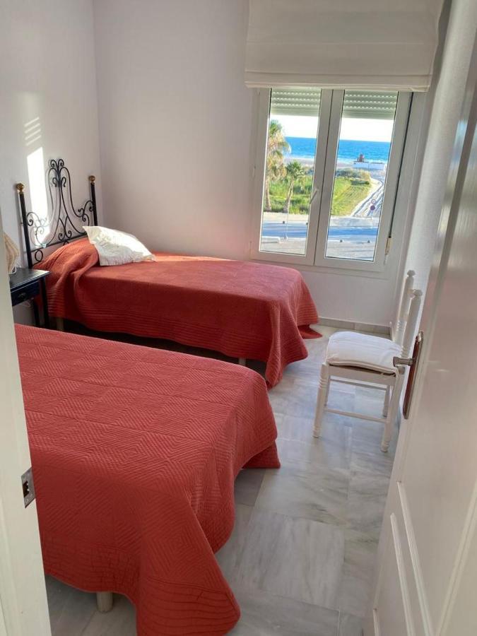 Apartamento Dos Faros Conil De La Frontera Exterior foto